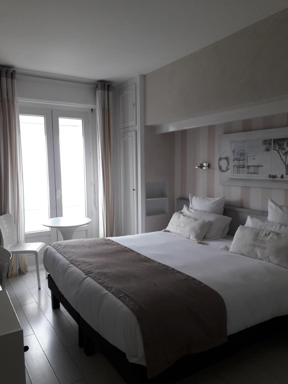 Hotel The Originals Miramar, Royan Pontaillac Eksteriør bilde